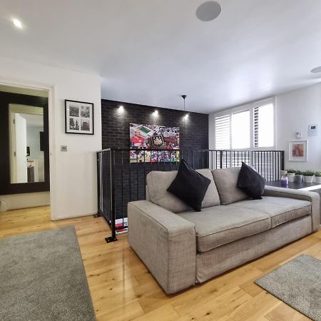 ロンドン Deluxe Townhouse Zone 1 Brick Laneヴィラ エクステリア 写真