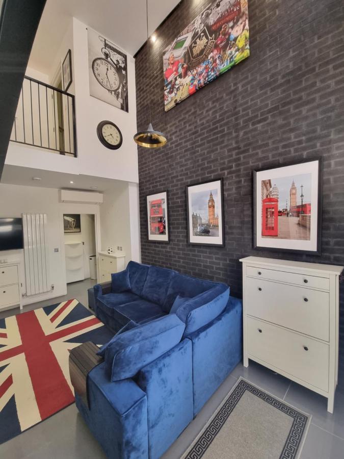 ロンドン Deluxe Townhouse Zone 1 Brick Laneヴィラ エクステリア 写真